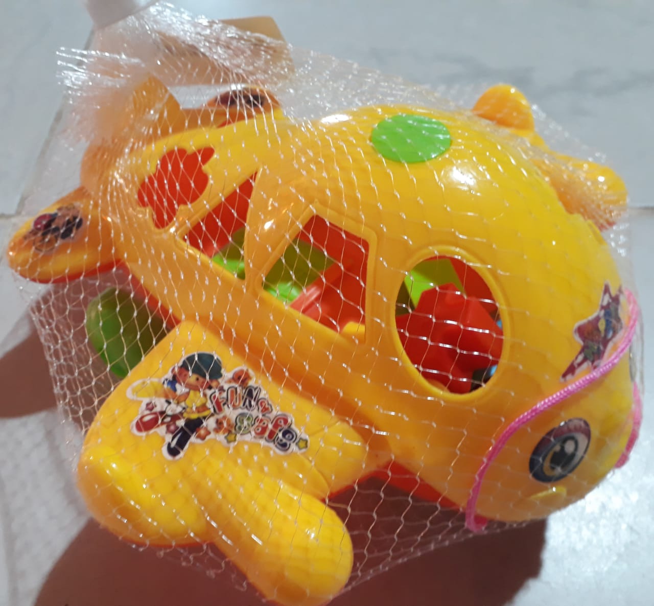 avión con bloques $8300